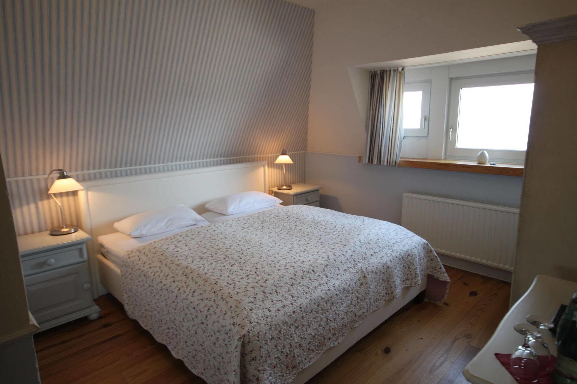 Strandperle Lieblingsplatz Hotel ลูเบค ภายนอก รูปภาพ